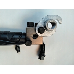 PRZYRZĄD DO ZARABIANIA KOŃCÓWEK PRZEWODÓW HAMULCOWYCH